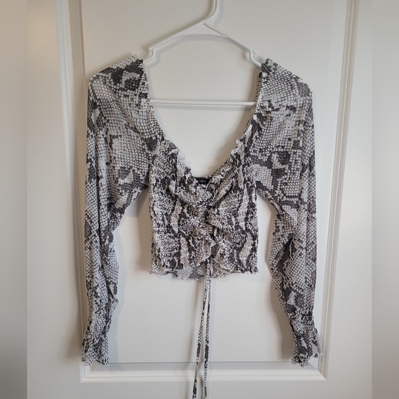 Forever21 Snakeskin Animal Printed Crop Top - Picture 1 of 1